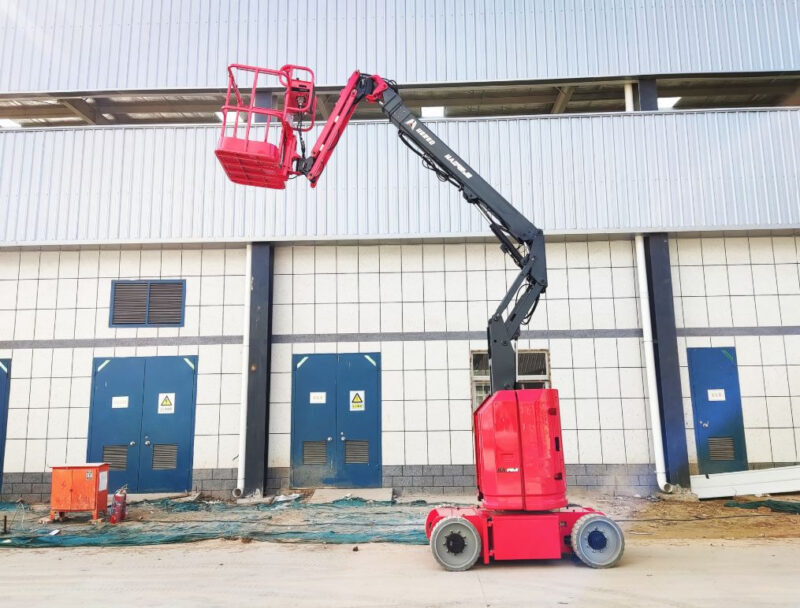 Xe nâng người được ứng dụng trong nhiều ngành nghề khác nhau 