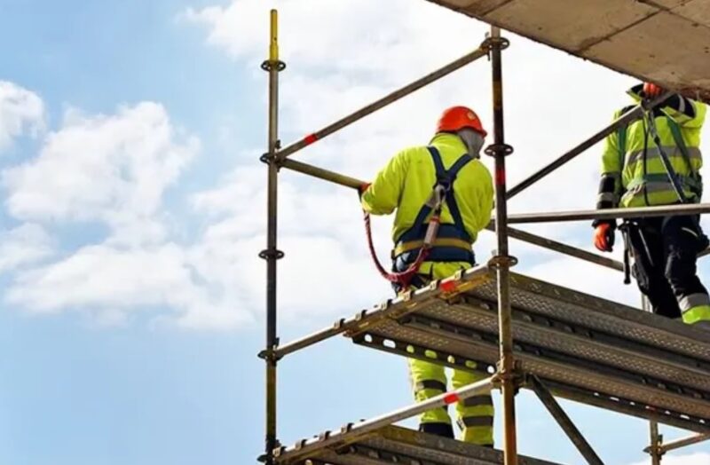 Nhận diện và phòng ngừa những mối nguy hiểm khi làm việc trên cao 