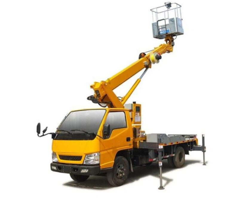 Giá thuê xe nâng người phụ thuộc vào nhiều yếu tố khác nhau 