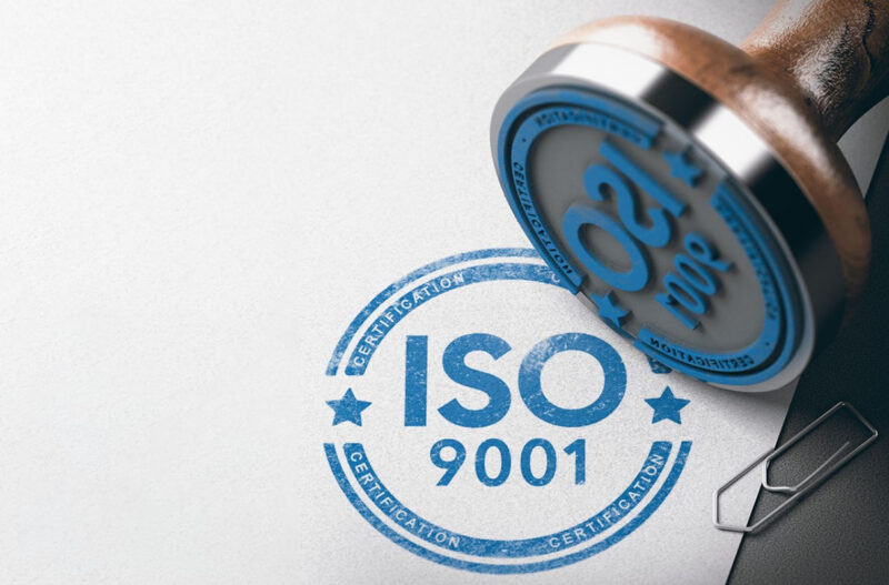 Áp dụng tiêu chuẩn ISO 9001 trong xe nâng người giúp nâng cao quy trình bảo trì và dịch vụ 