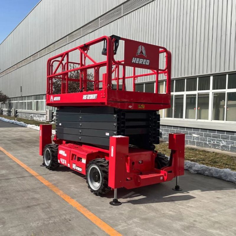 Xe nâng người địa hình là dòng xe được sử dụng trong nhà xưởng hoặc các bề mặt bằng phẳng 