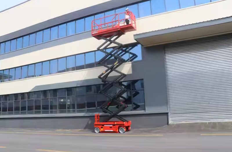 Zoom cung cấp nhiều dòng xe nâng người đa dạng, đáp ứng các phân khúc khác nhau 